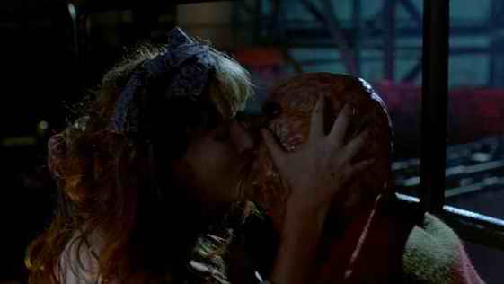 a nightmare on elm street 2 - freddys revenge 11