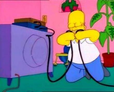 homer-steals-cable_440x355